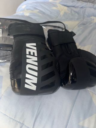 Guantes Boxeo Venum Challenger 3.0 14OZ