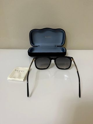 Occhiali Emilio Pucci con custodia Gucci