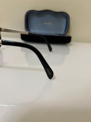 Occhiali Emilio Pucci con custodia Gucci