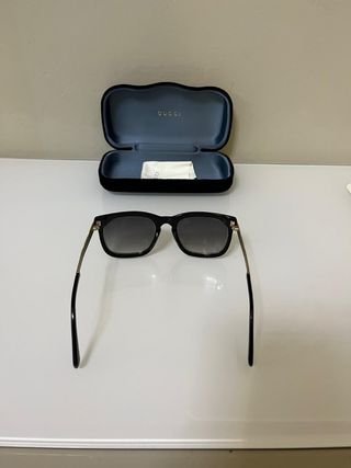 Occhiali Emilio Pucci con custodia Gucci