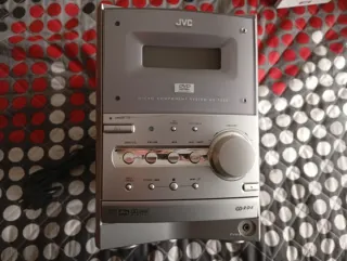 Mini cadena JVC DVD