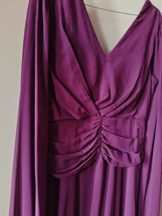 VESTIDO morado  satinado elegante