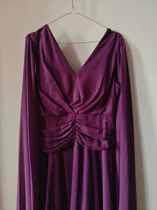 VESTIDO morado  satinado elegante