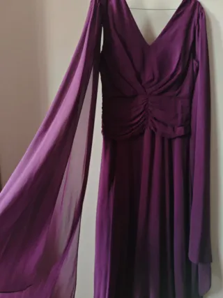 VESTIDO morado  satinado elegante