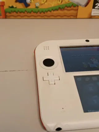 Nintendo 2DS Edizione Speciale Super Mario Bros. 2