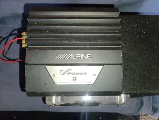 Subwoofer Alpine con Etapa de Potencia
