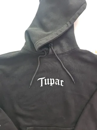 Sudadera inspirada en 2Pac Pull&Bear Negra