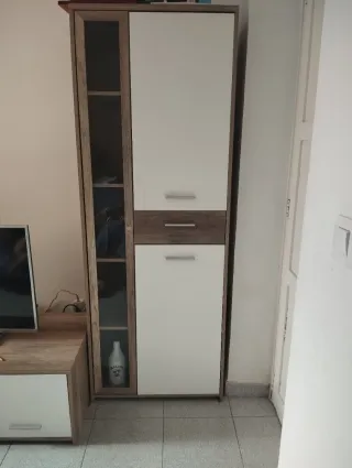 Mueble TV con vitrina y bar