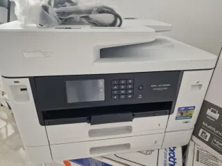 Impresora Brother MFC-J5740DW Multifunción