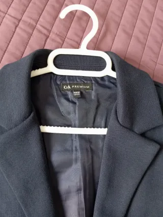 Chaqueta de vestir C&A azul 13 años.158cm.