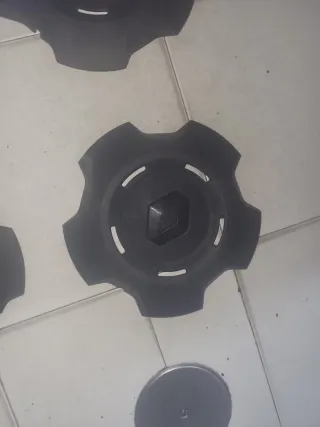 4 Tapacubos Renault Trafic 16