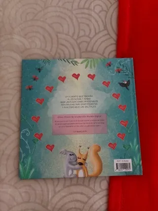 Son 4 libros. Los títulos se encuentran en fotos.