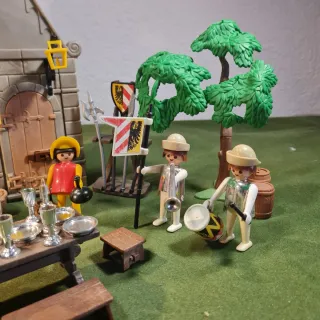 Playmobil Posada Medieval con Figuras