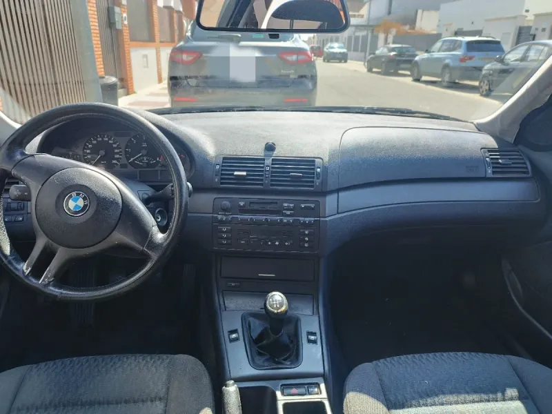 BMW Serie 3 2001, foto 3
