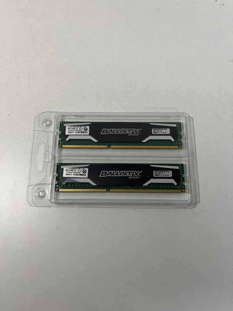 2x Módulos RAM Ballistix Sport