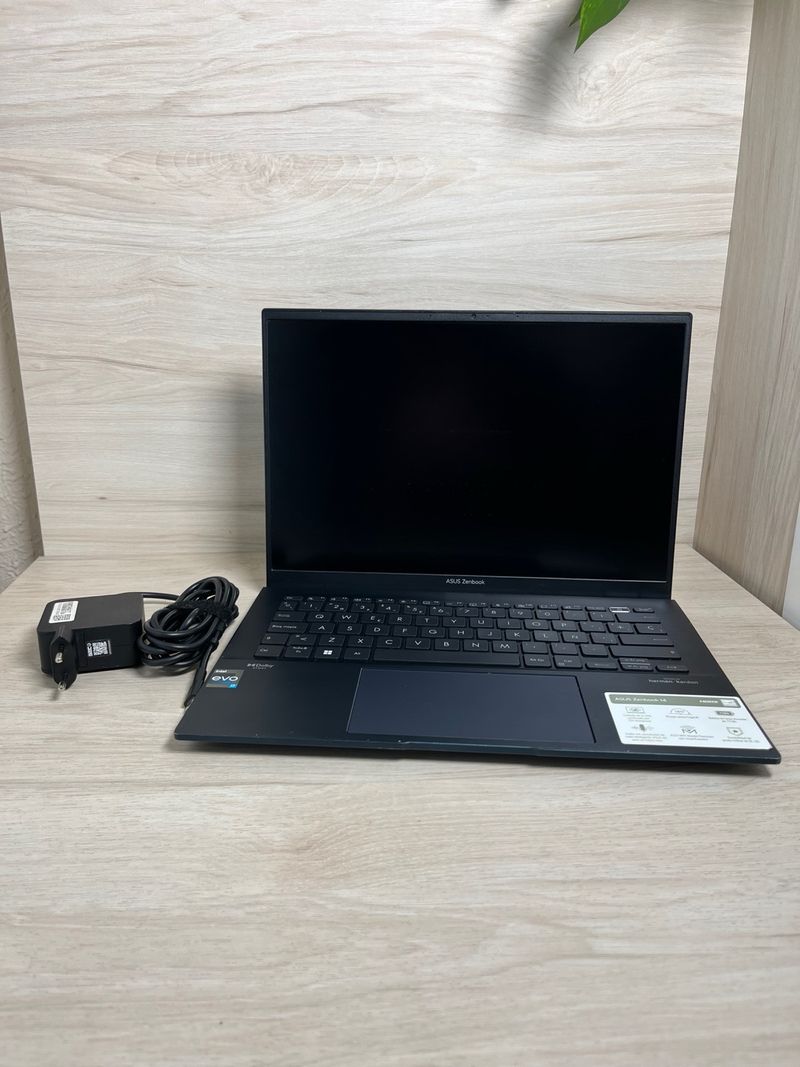 Asus Zenbook 14 OLED
