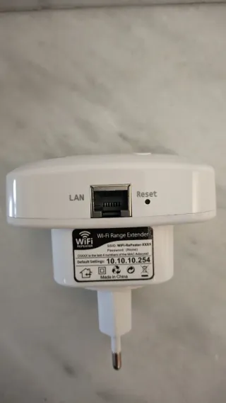 Repetidor Wifi con puerto LAN