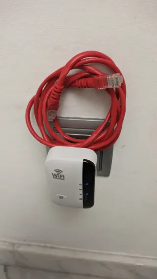 Repetidor Wifi con puerto LAN