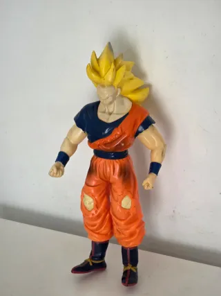 Figura Goku Super Saiyan Dragon Ball Z 36cm 1989