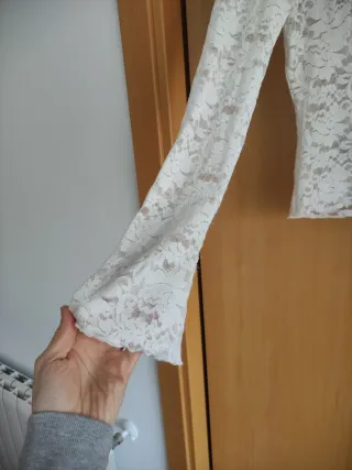 Top encaje blanco manga larga