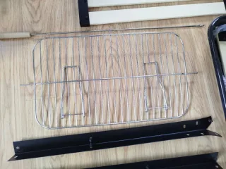 Barbacoa de carbón con ruedas