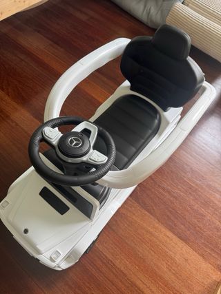 Coche para montarse para niños, blanco