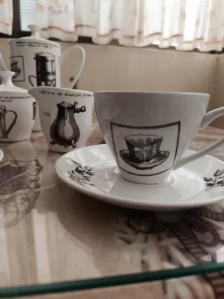 Juego de café de porcelana