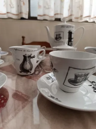 Juego de café de porcelana