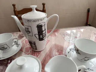 Juego de café de porcelana