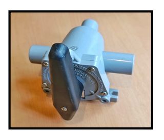 Válvula Whale 2 vías para nautica