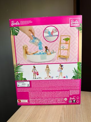 Barbie Self-Care Bañera con Accesorios