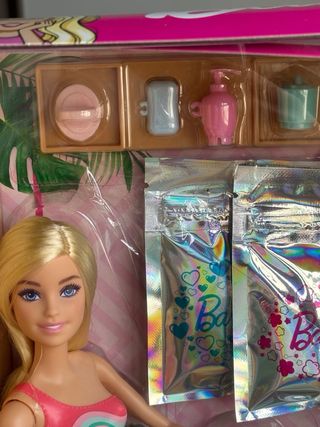 Barbie Self-Care Bañera con Accesorios