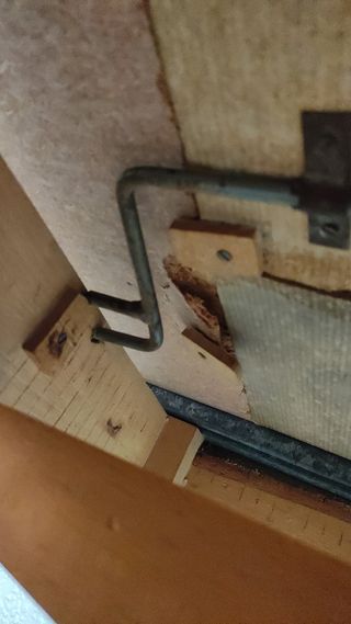 Mesa extensible redonda de madera