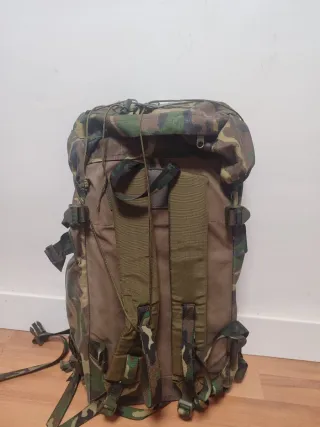 Mochila de combate camuflaje