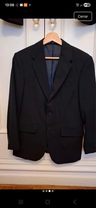 Chaqueta talla 44 pantalon talla 36