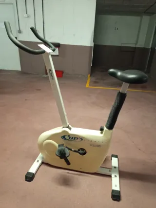 Bicicleta Estática Cup's Fitness
