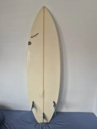 Tabla de surf F. Morales