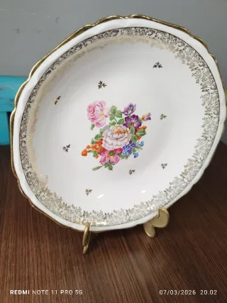 Vassoio in porcellana francese vintage