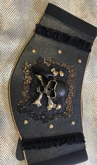 Cinturón Pirata Negro y Dorado