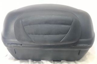 Baúl de moto givi 46L