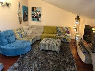 Mueble TV italiano lacado blanco y melamina gris