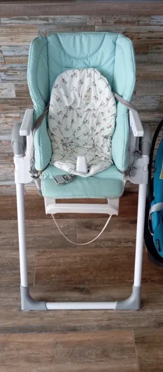 Trona MILA para bebé