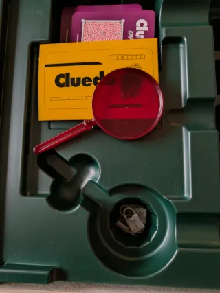 Cluedo DVD Juego Parker Imagination