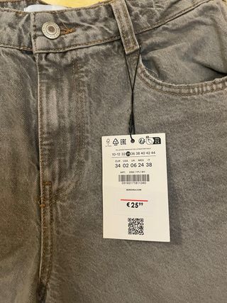 Pantalón corto superbaggy Bershka Gris