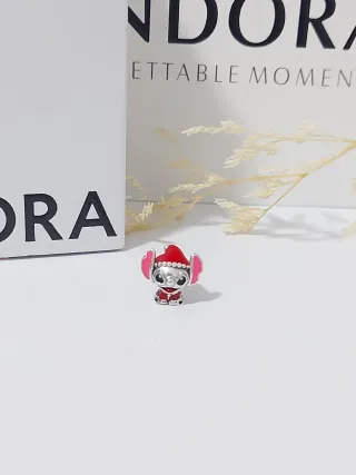 Pandora Charm Stitch Navidad