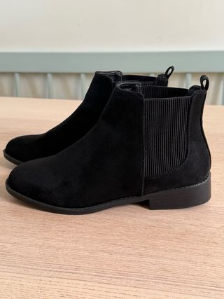 Botines negros talla 38