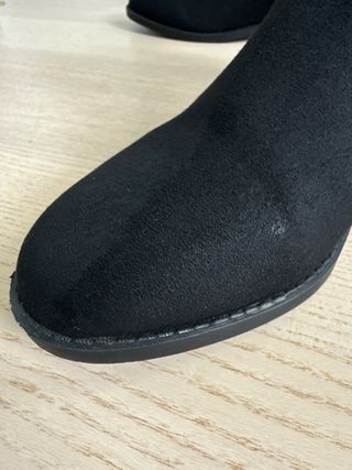 Botines negros talla 38