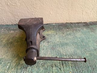 Tornillo de banco para taller