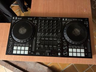 Pioneer DDJ-1000 DJ Controller