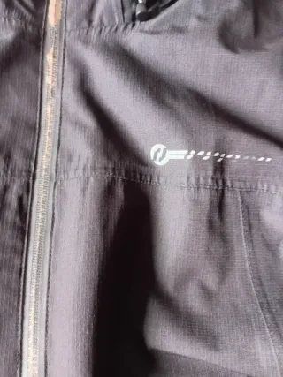 Chaqueta Crivit impermeable